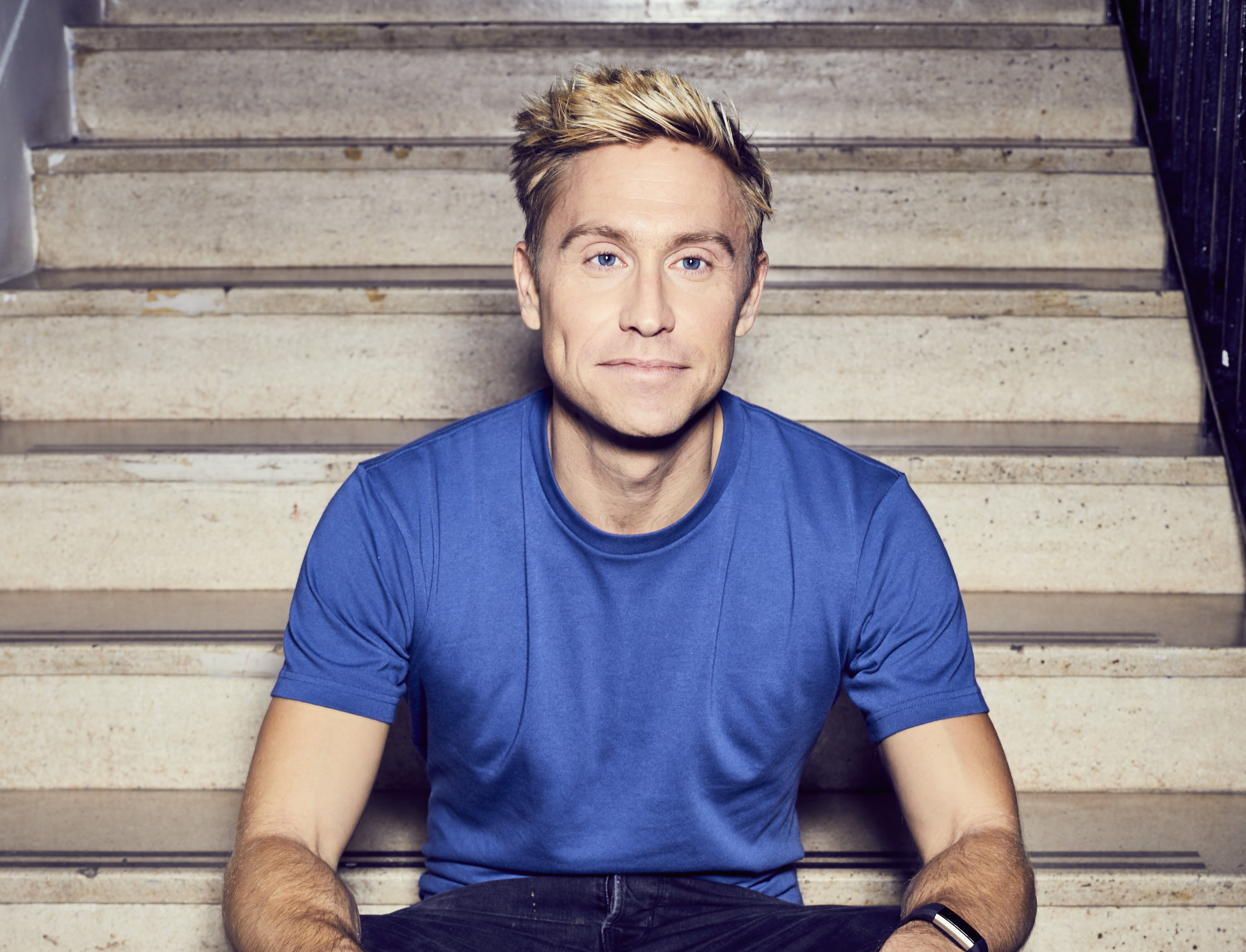 russell howard tour age restriction